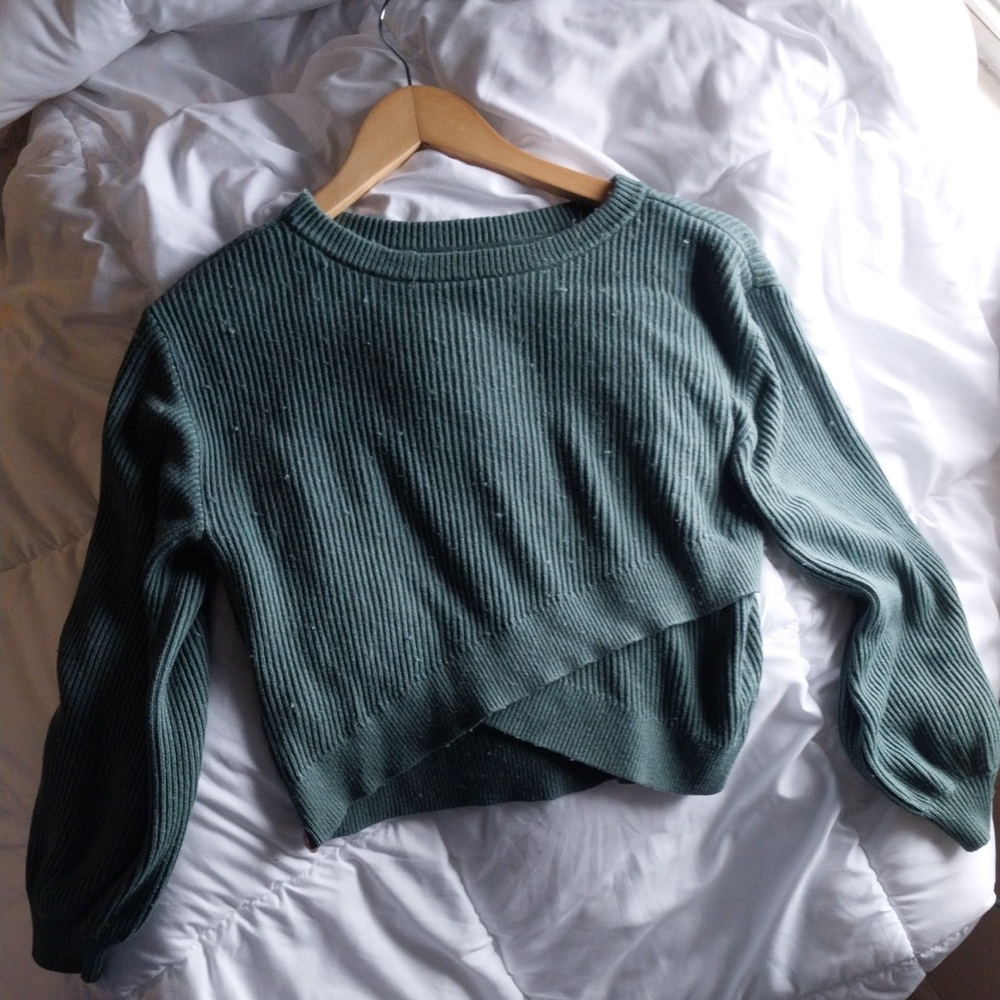 Lululemon Green  Cropped Ribbed Knit Sweater Size 4